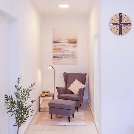 Franito #3 - Charming Close To Dubrovnik *