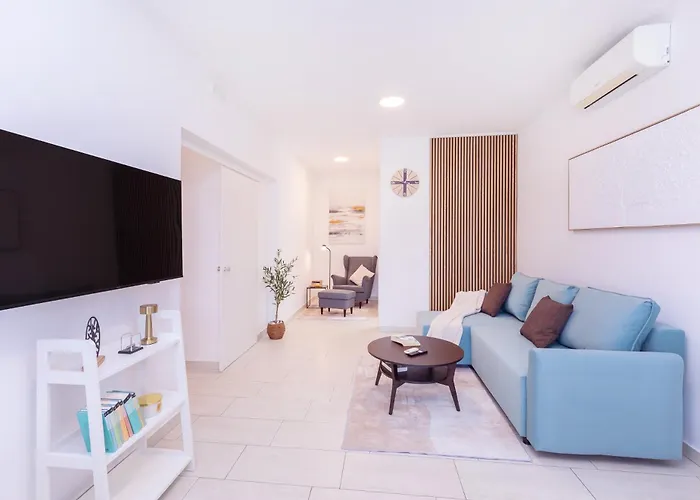 Franito #3 - Charming Close To Dubrovnik *