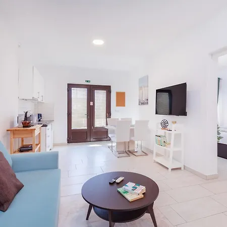 Franito #3 - Charming Close To Dubrovnik