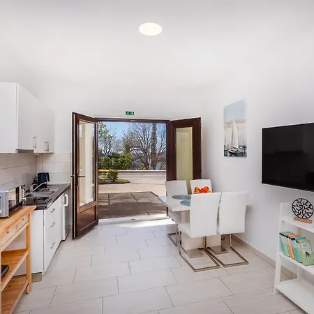 Franito #3 - Charming Close To Dubrovnik Apartment