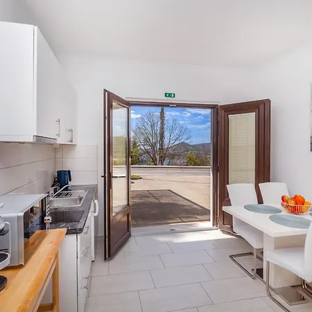 Franito #3 - Charming Close To Dubrovnik מליני