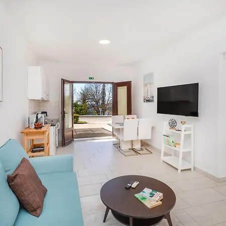 Franito #3 - Charming Close To Dubrovnik Mlini