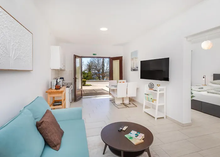 Franito #3 - Charming Close To Dubrovnik Mlini